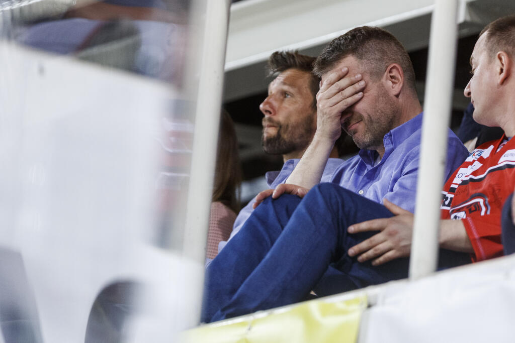 Banská Bystrica sa stala v sezóne 2017/2018 hokejovým majstrom Slovenska. Finálovú sériu proti Trenčínu si nenechal ujsť ani vtedajší predseda vlády Peter Pellegrini, ktorý zápas poriadne prežíval.