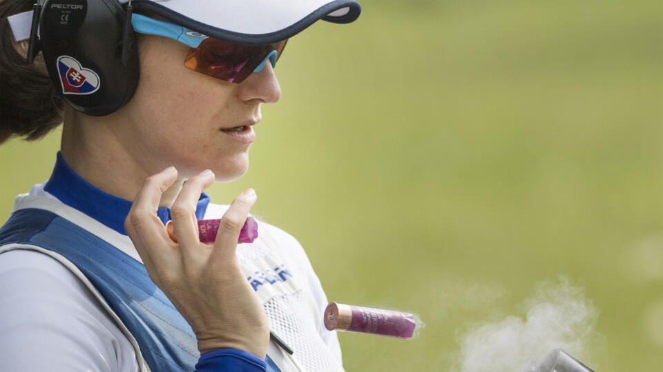Na snímke slovenská reprezentantka v športovej streľbe v skeete Danka Barteková trénuje počas pandémie koronavírusu 29. apríla 2020 v Jaslovských Bohuniciach, okres Trnava. FOTO TASR - Martin Baumann