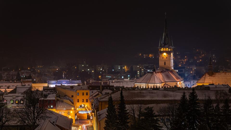 Takto ste centrum Prešova už videli? Vpravo konkatedrála a vľavo podchod na Floriánovú ulicu.