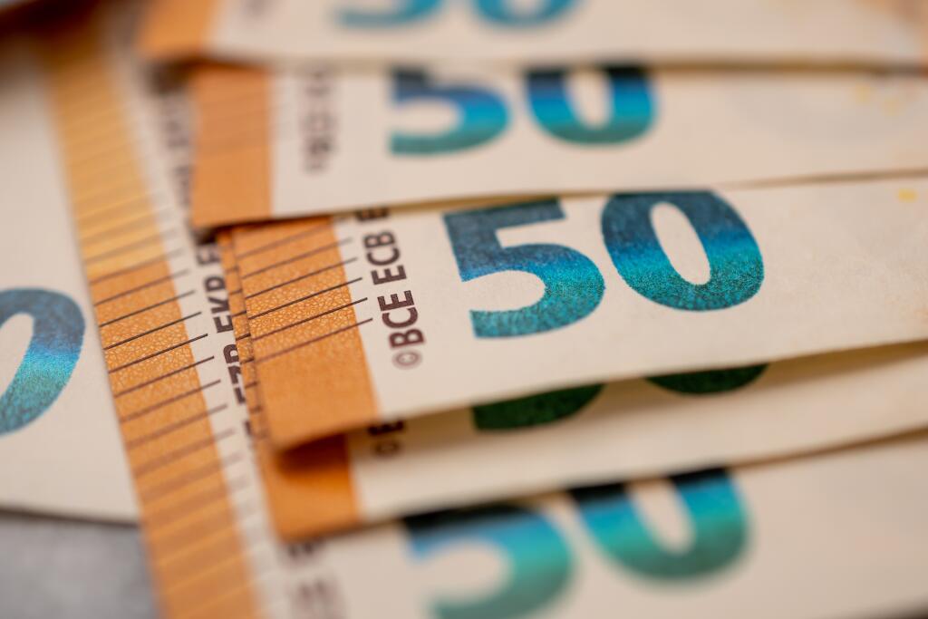 Close-up,Part,Of,50,Euro,Banknotes.,High,Quality,Photo