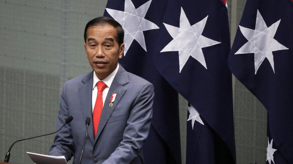 JB 19 Canberra - Indonézsky prezident Joko Widodo počas prejavu v austrálskom parlamente v Canberre 10. februára 2020. Widodo je na dvojdňovej návšteve Austrálie. FOTO TASR/AP
Indonesia's President Joko Widodo address the Australian Parliament in Canberra, Monday, Feb. 10, 2020. Widodo is on a two-day visit to Canberra, his fourth visit to Australia. (AP Photo/Rick Rycroft)
