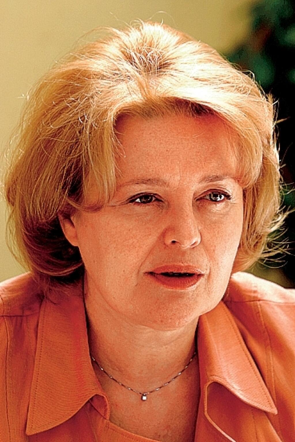 Magda Vášaryová, velvyslankyňa