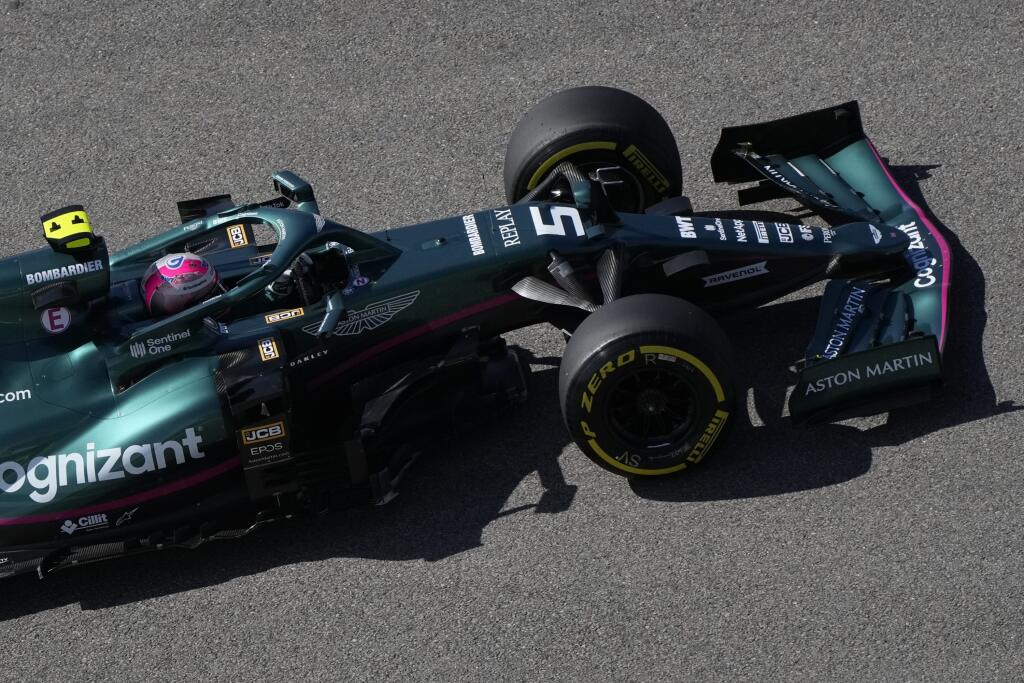 Sebastian Vettel v tejto sezóne jazdí za tím Aston Martin.