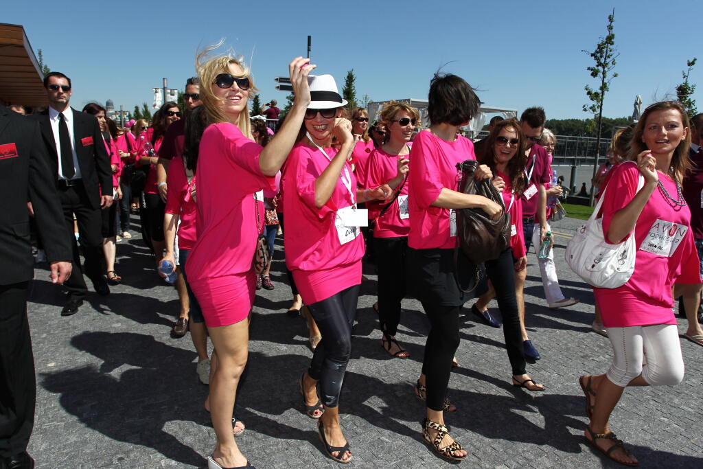 avon pochod 2012