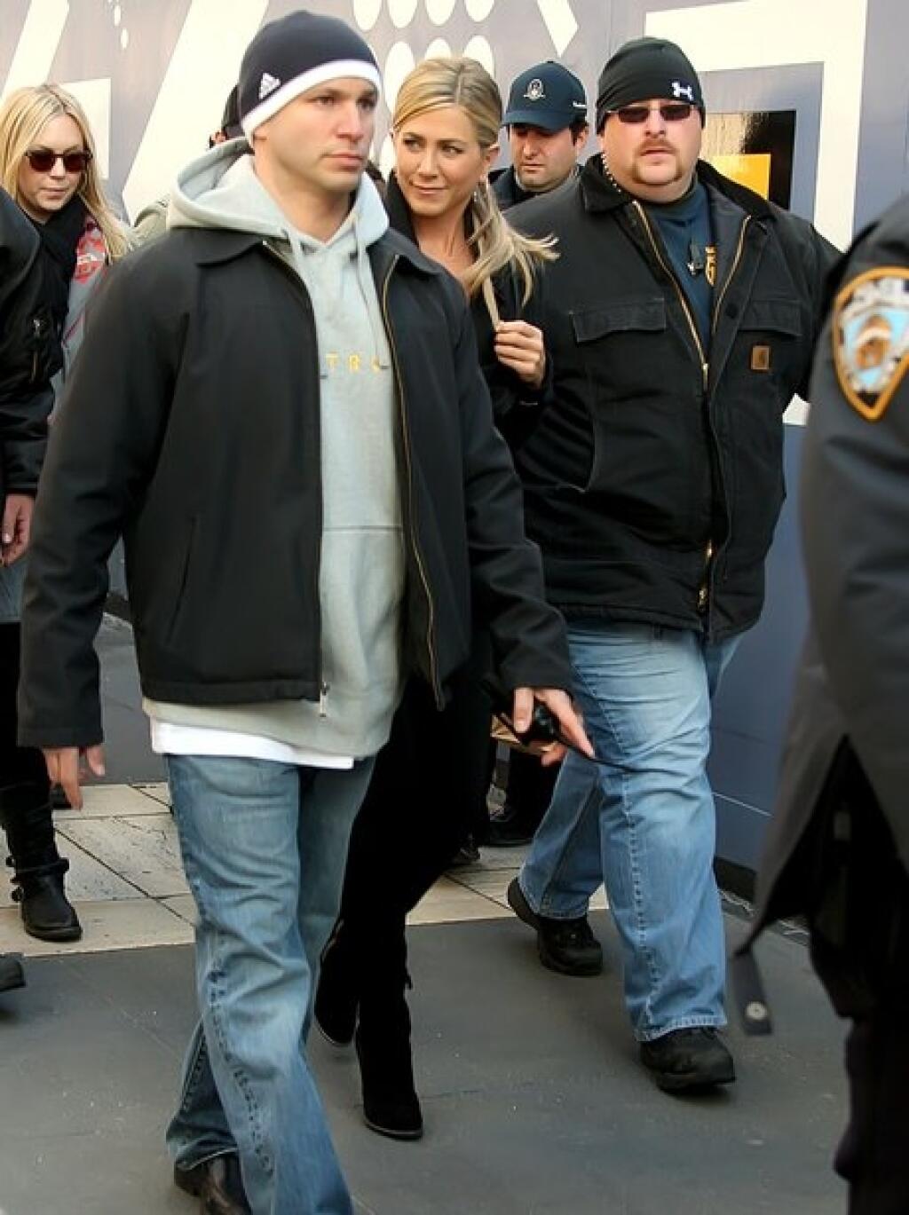 Jennifer Aniston s ochrankou