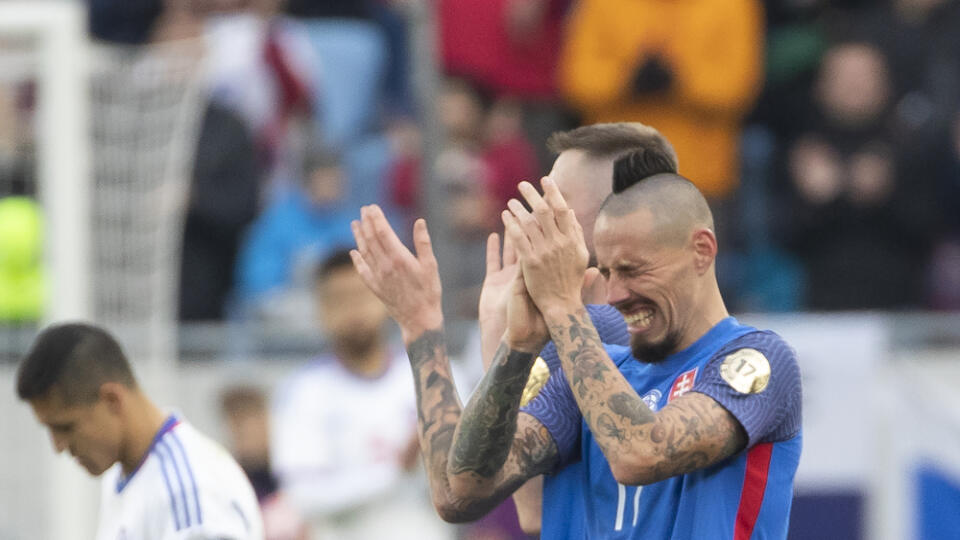 Slovenský futbalový reprezentant Marek Hamšík sa lúčil s reprezentáciou počas zápasu proti Čile.