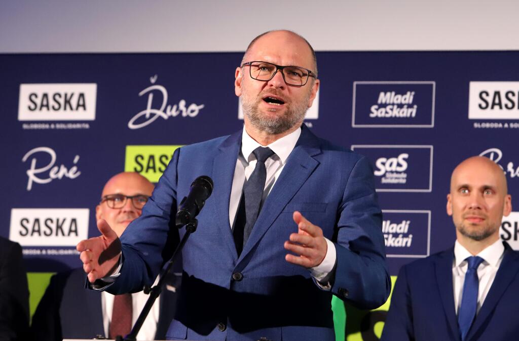 Na snímke predseda strany Sloboda a solidarita (SaS) Richard Sulík počas tlačovej konferencie po Kongrese strany Sloboda a Solidarita (SaS) v hoteli Družba v Demänovskej Doline, v okrese Liptovský Mikuláš 22. apríla 2023. FOTO TASR - Ján Krošlák