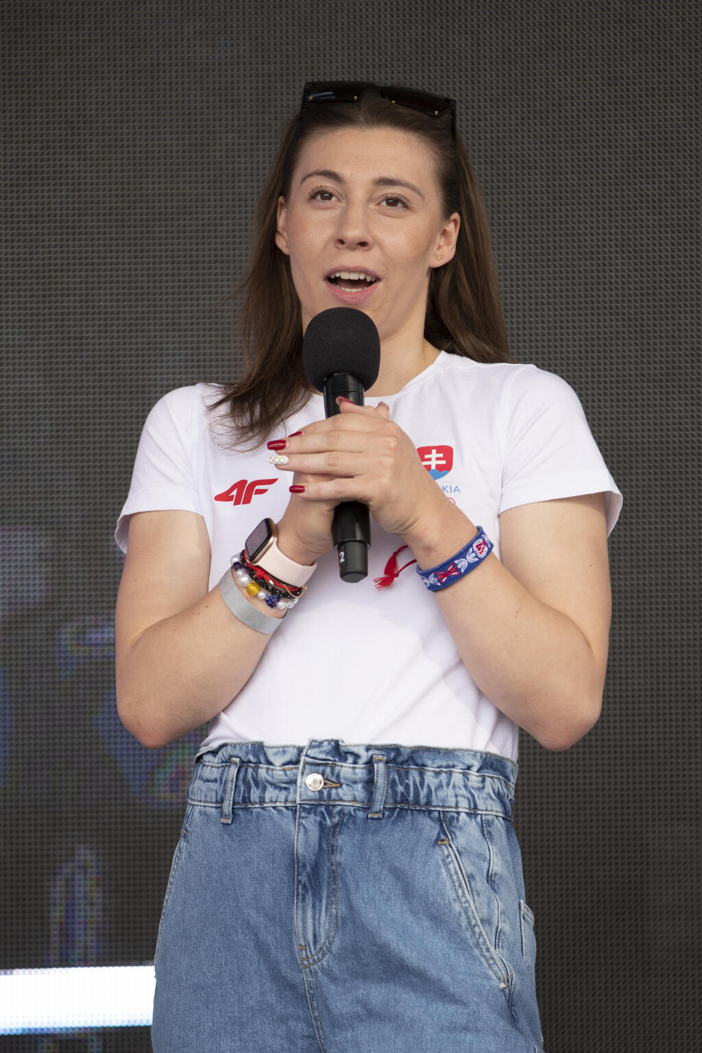 Autogramiáda slovenských olympionikov po návrate z japonského Tokia v X-Bionic Šamorín. Na snímke gymnastka Barbora Mokošová.