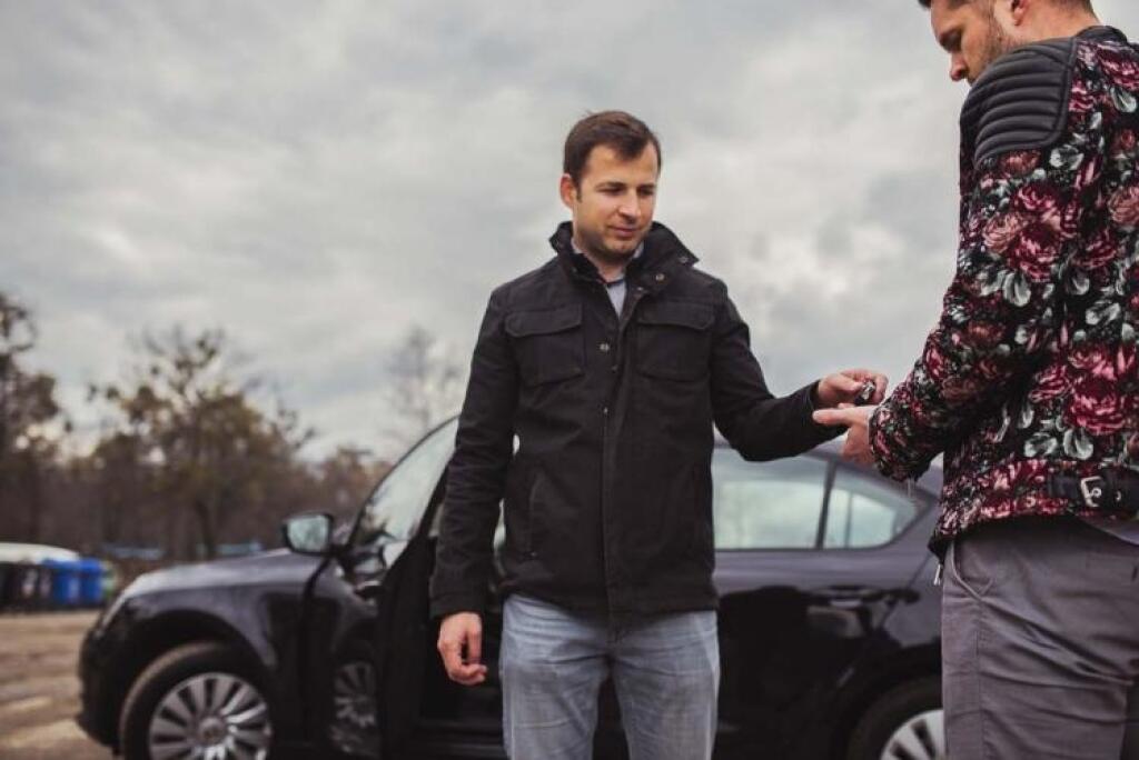 Prvá carsharingová firma v Bratislave. Kto nepoužíva vlastné auto, požičia ho