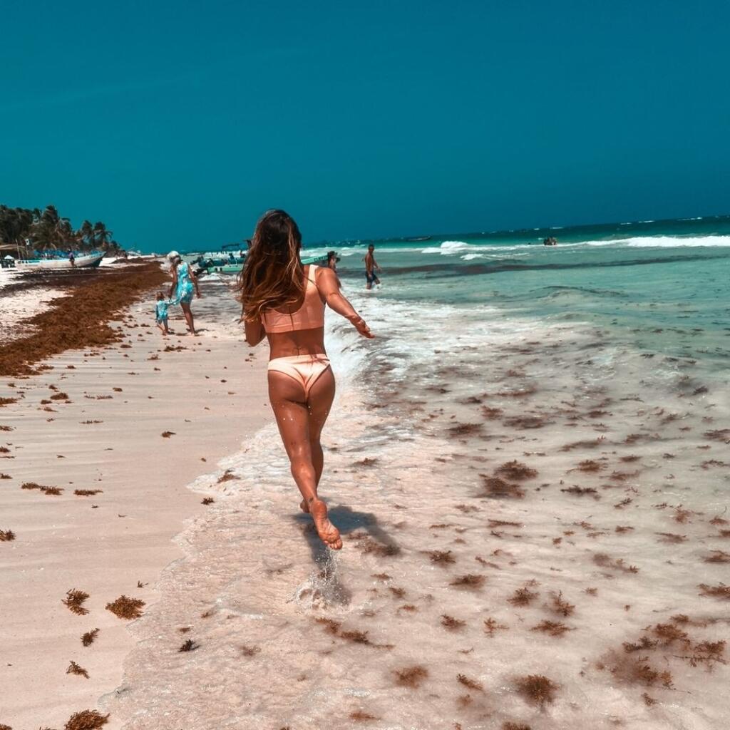 Paulína Fialková sa fanúšikom pochválila fotografiami z dovolenky v Mexiku a odhalila aj sexi telo.