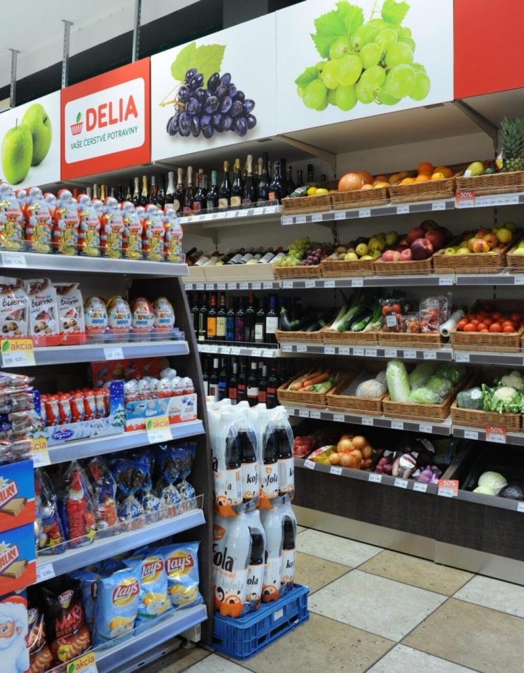 Odišli z hypermarketu, rozbehli sieť malých potravín