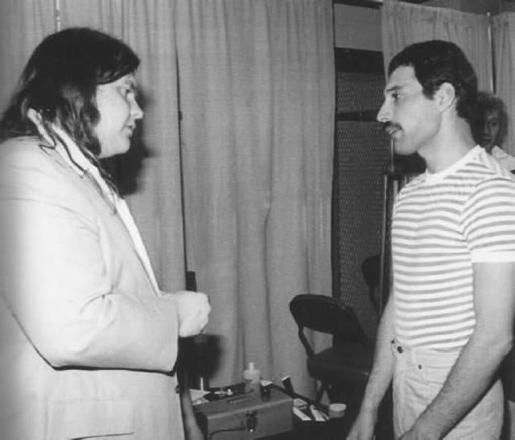 Spevák Queen Freddie Mercury a hudobník Meatloaf.