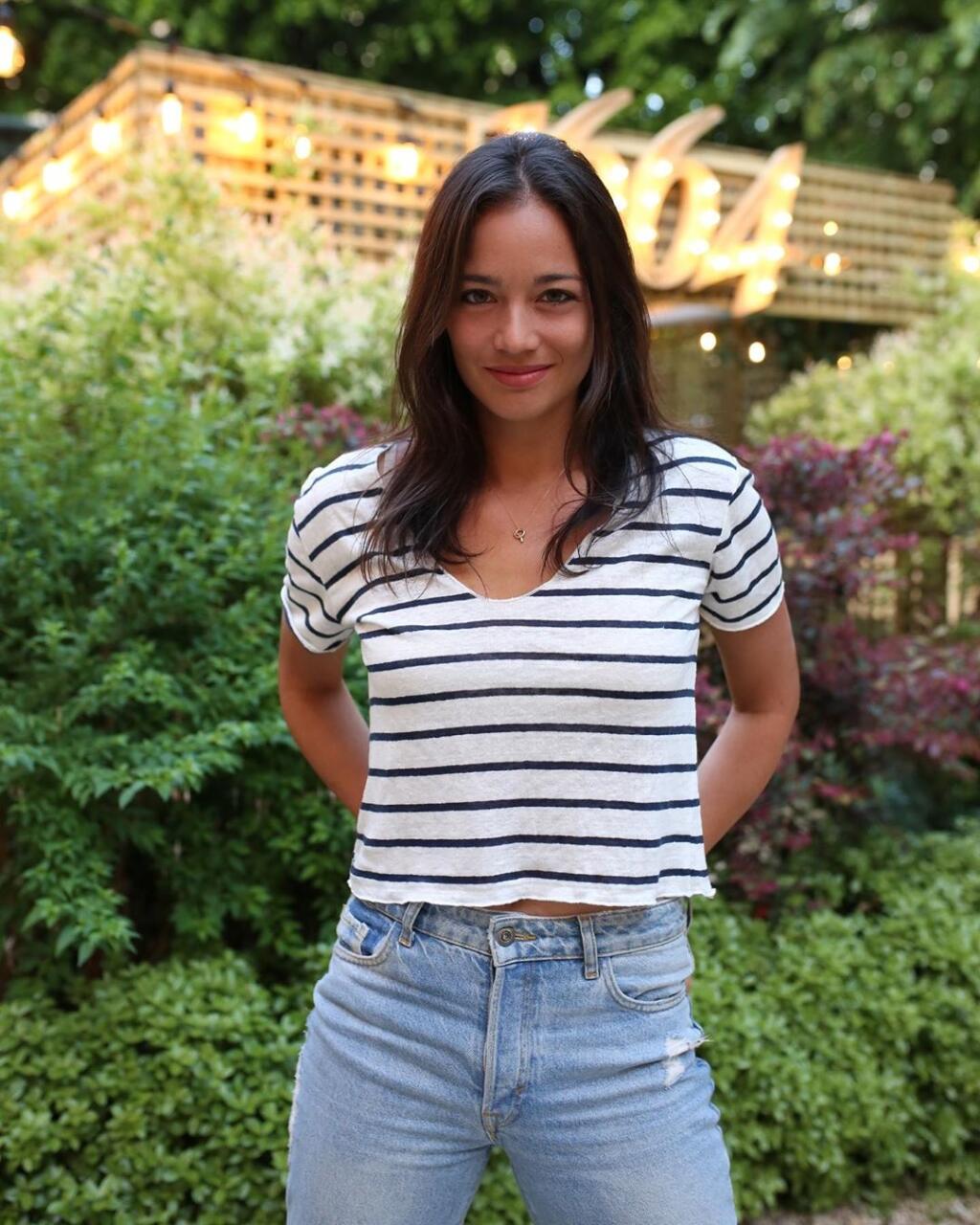 Francúzska tenistka Alize Lim má už najlepšie tenisové roky za sebou. 28-ročná hráčka však učarovala aj inak ako vydarenými údermi.
