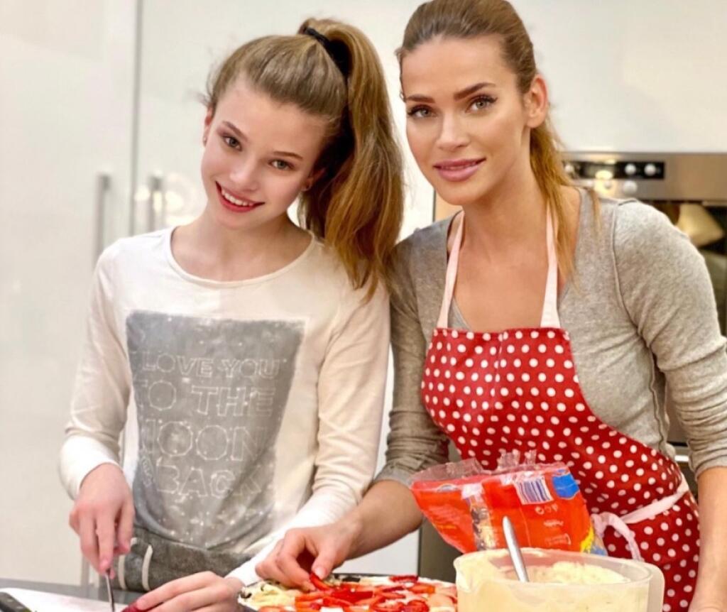 Andrea Verešová s dcérkou Vanessou (Dobré jedlo!)