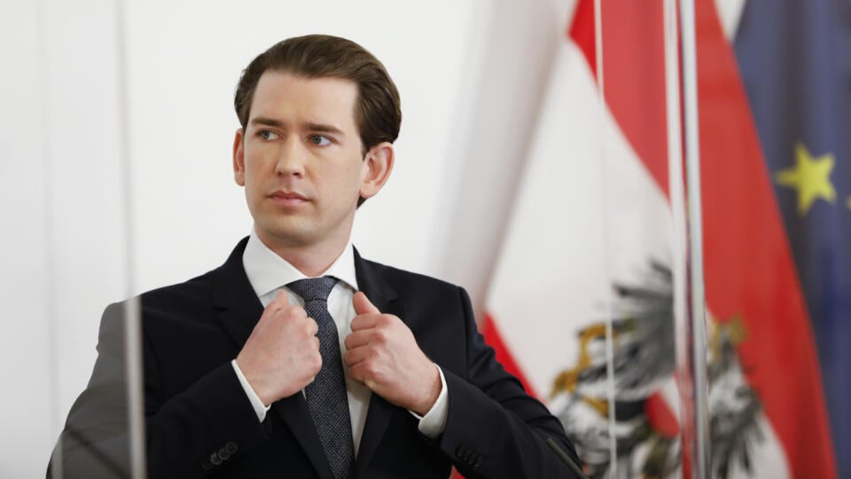 WA 1 Viedeň - Rakúsky kancelár Sebastian Kurz počas tlačovej konferencie vo Viedni v stredu 14. apríla 2021. FOTO TASR/AP
Austria's Chancellor Sebastian Kurz reacts during a news conference in Vienna, Austria, Wednesday, April 14, 2021. (AP Photo/Lisa Leutner)