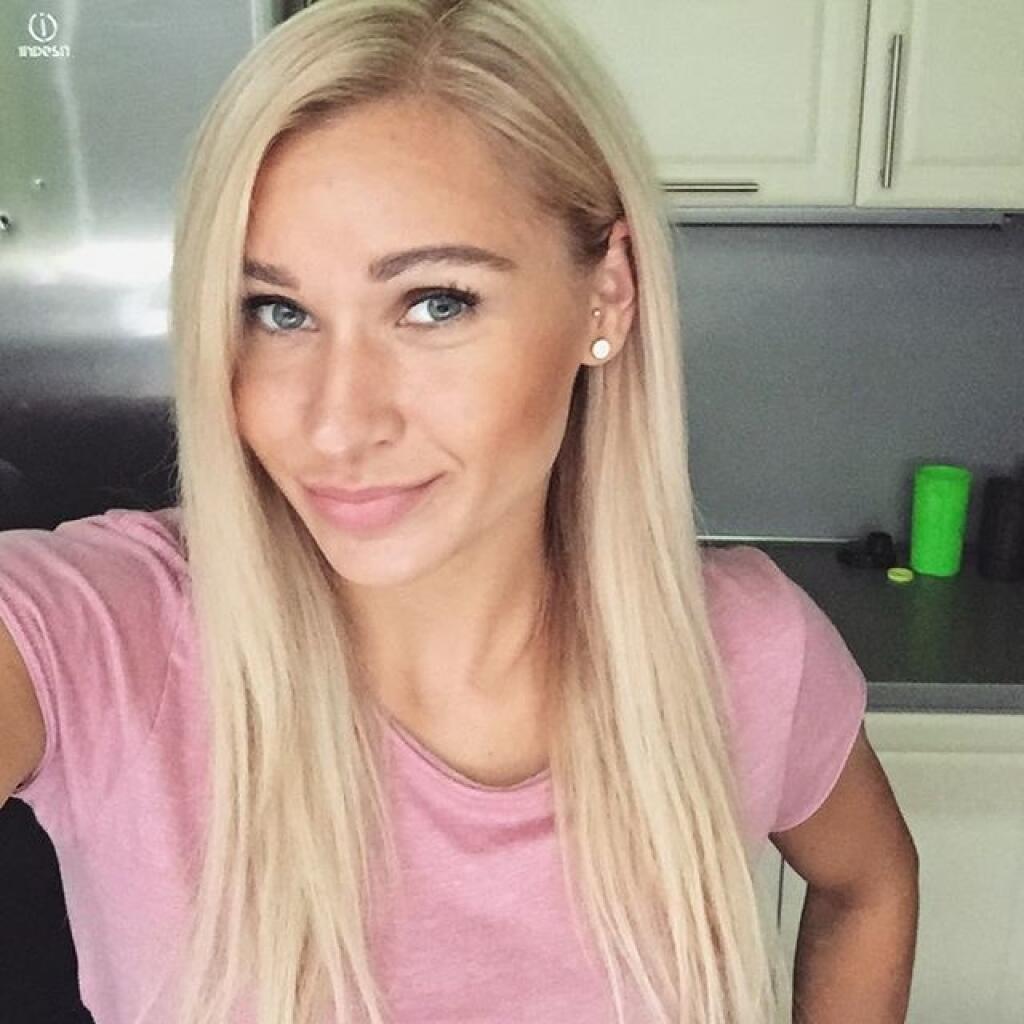 Simona Szarková je krásna, mladá a mimoriadne šikovná. Páči sa aj vám?