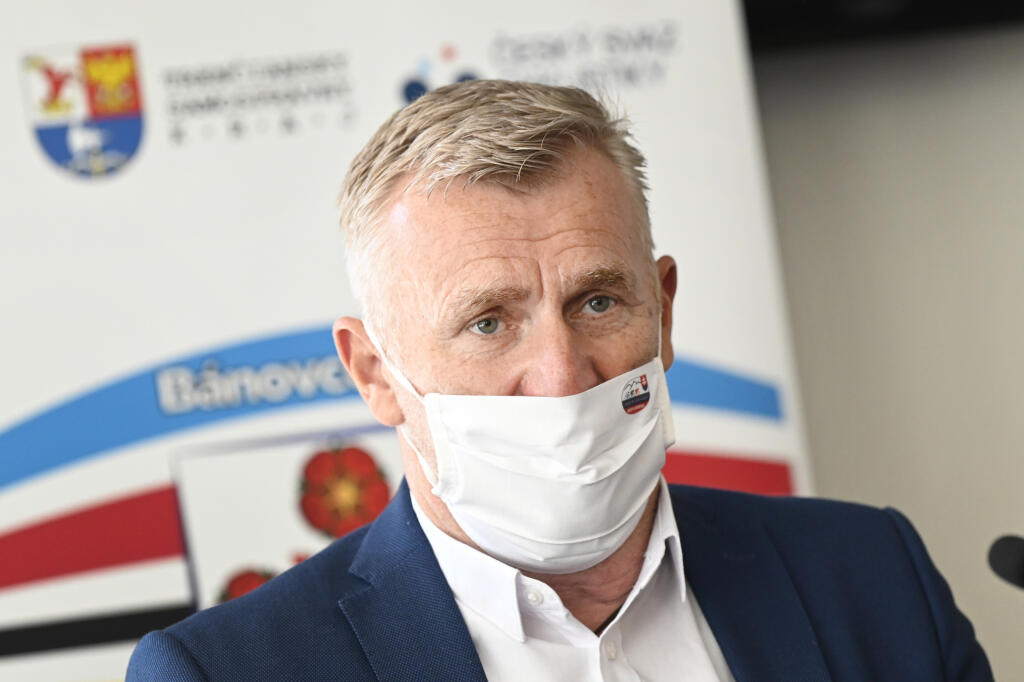 Podľa Petra Privaru má trojnásobný majster sveta len mierne príznaky.