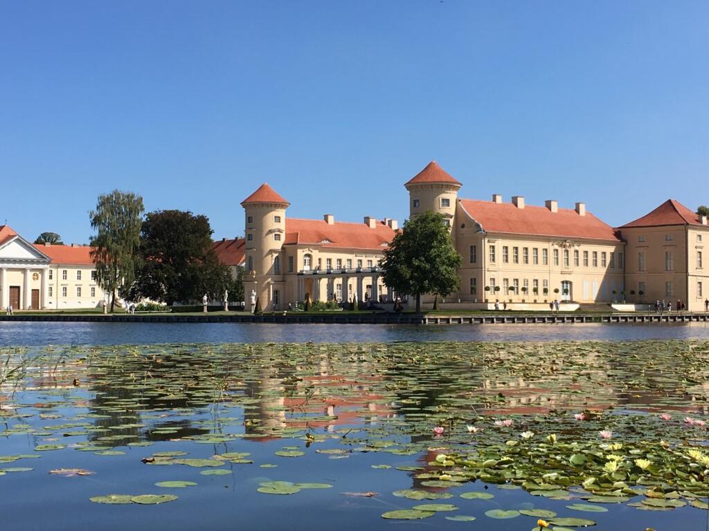 Free Images : mansion, building, chateau, palace, landmark, tourism, waterway, e