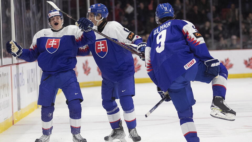 Sledujte spolu s nami online prenos z MS juniorov 2023. Slovenskí hokejisti Slovenskí mladíci vyzvú v dôležitom zápase skupiny Lotyšov.