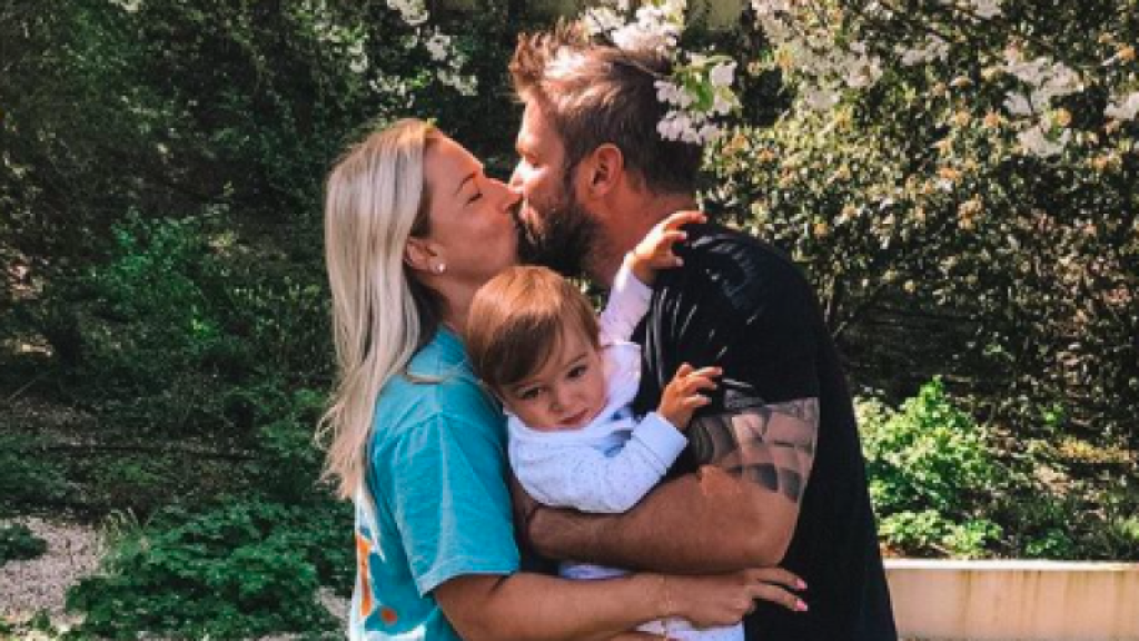 Dominika Cibulkova s manželom Michalom a synčekom Jakubkom.