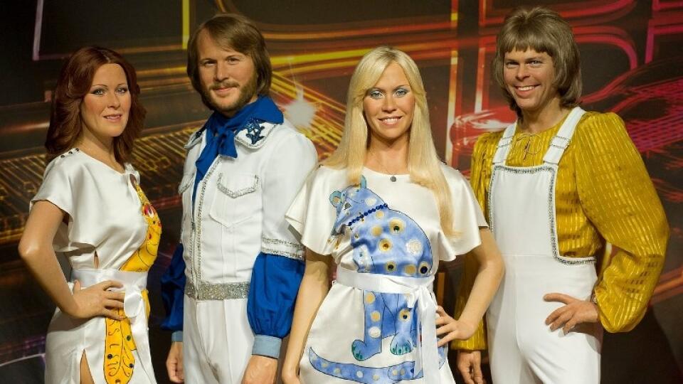 ABBA v zložení Anni-Frid Lyngstad, Benny Andersson, Agnetha Fältskog a Björn Ulvaeus (zľava doprava).