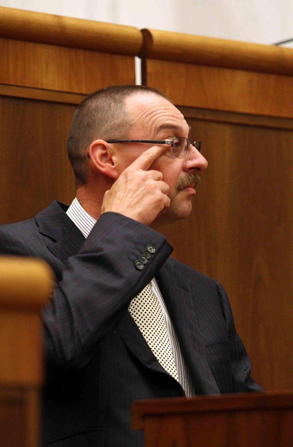 Dobroslav Trnka zastával funkciu generálneho prokurátora od 1. februára 2004. O tento post sa uchádzal aj v roku 2011. Vtedy ho nominoval Mojmír Mamojka. Ten po kauze s Marianom Kočnerom nedávno abdikoval na funkciu sudcu Ústavného sudcu.