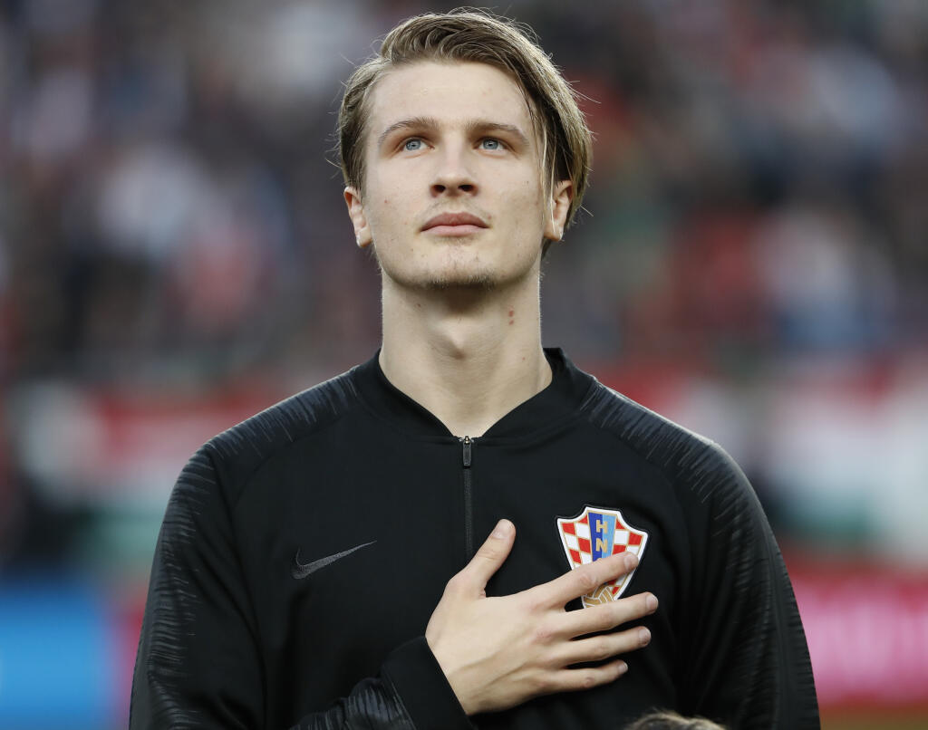 12.) Tin Jedvaj - 7,5 milióna eur. Jedvaj je obrancom nemeckého FC Augsburg.