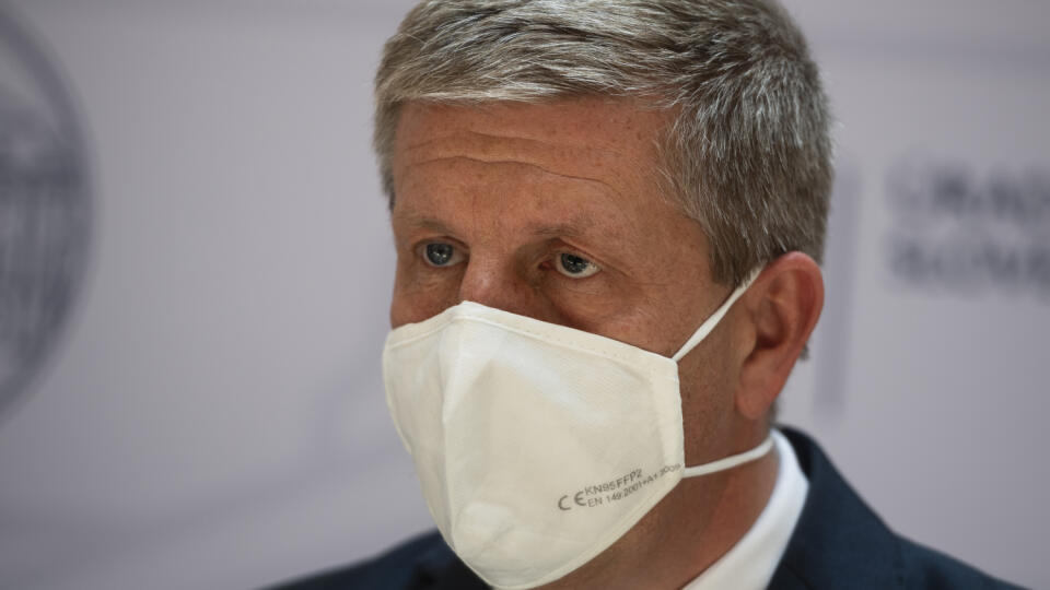 Na snímke minister zdravotníctva SR Vladimír Lengvarský (nominant OĽaNO) počas tlačovej konferencie k aktuálnej epidemiologickej situácii po 16. rokovaní vlády SR v Bratislave 16. júna 2021. FOTO TASR - Jaroslav Novák