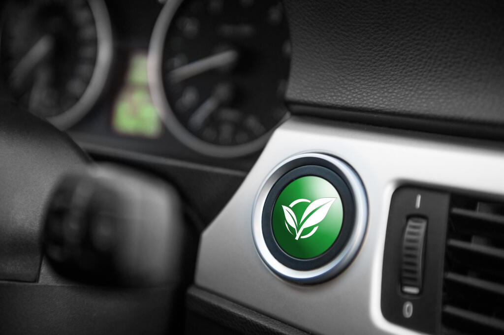 Rozhnevaný automobilový priemysel žiadal reálnejší prístup. Kontroverzná norma sa má zmierniť
