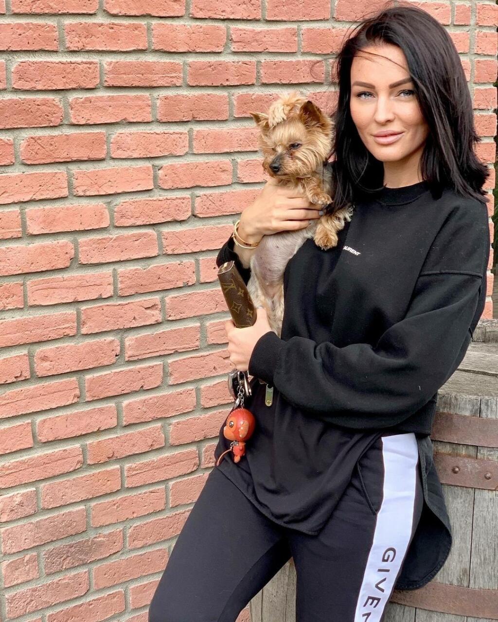 Kristína sa vo svojom tele nikdy necítila lepšie.
