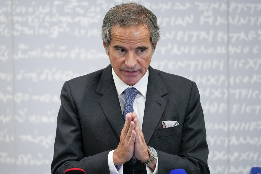 KK22 Moskva - Generálny riaditeľ Medzinárodnej agentúry pre atómovú energiu (MAAE) Rafael Grossi gestikuluje počas tlačovej konferencie po stretnutí so šéfom Rosatomu Alexejom Lichačevom v Moskve 7. februára 2025. FOTO TASR/AP
International Atomic Energy Agency Director General Rafael Mariano Grossi speaks to the media after his talks with head of Russia's Rosatom state corporation Alexey Likhachev in Moscow, Russia, Friday, Feb. 7, 2025. (AP Photo/Alexander Zemlianichenko)