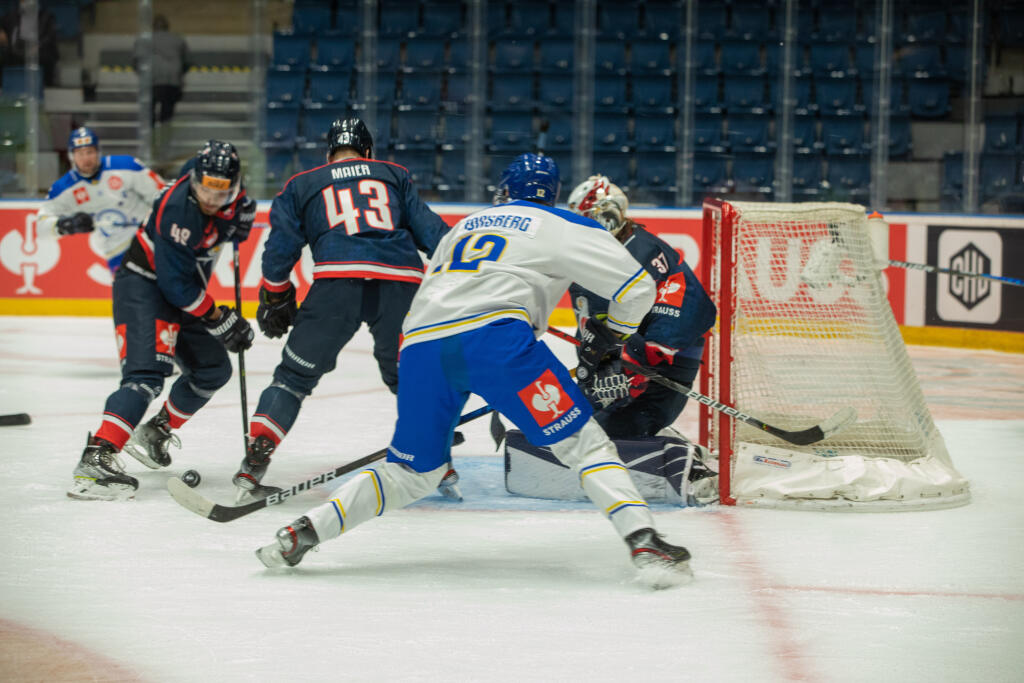 Slovan prehral s Leksandom 2:4.