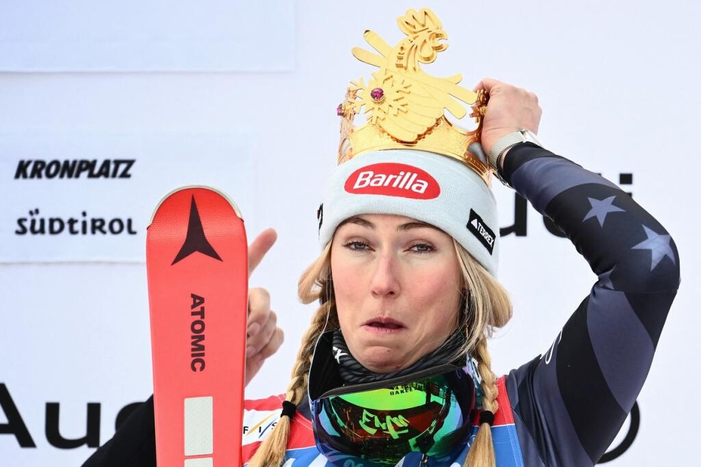 Na pódiu hádzala Shiffrinová jednu grimasu za druhou.