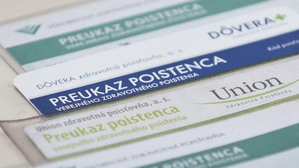 Ilustraèná snímka preukazy poistenca zdravotného poistenia. V Bratislave 8. augusta 2012. FOTO TASR - Michal Svítok