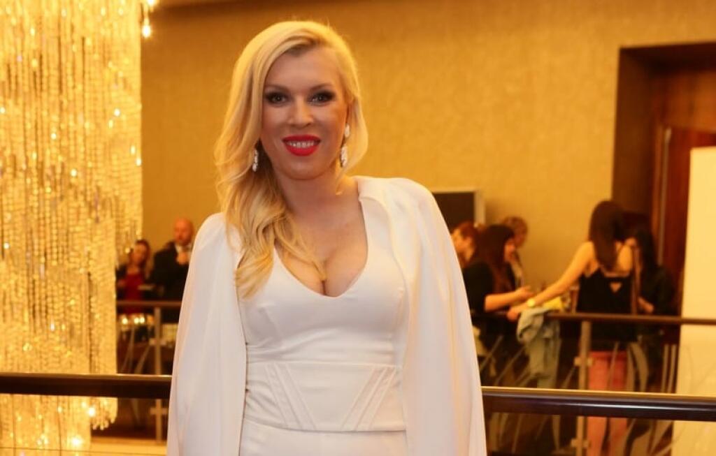 Gabika Drobová sa predviedla s obrovským výstrihom.