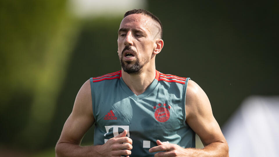 DOHA, QATAR - JANUARY 08: Franck Ribery is seen during a training session at day four of the Bayern Muenchen training camp at Aspire Academy on January 07, 2019 in Doha, Qatar. (Photo by Lars Baron/Bongarts/Getty Images)