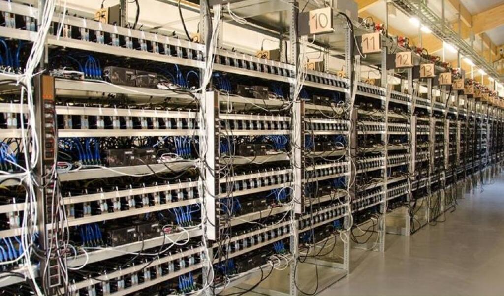 Ako vyzerá ťažba bitcoinu na islandskej farme