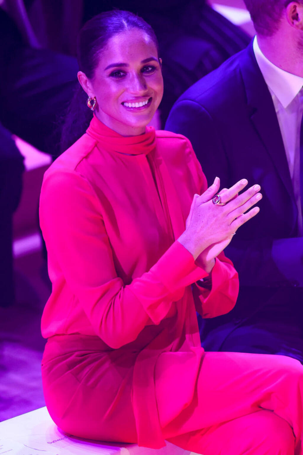 Princ Harry pôsobil po boku Meghan ako jej osobný strážca.