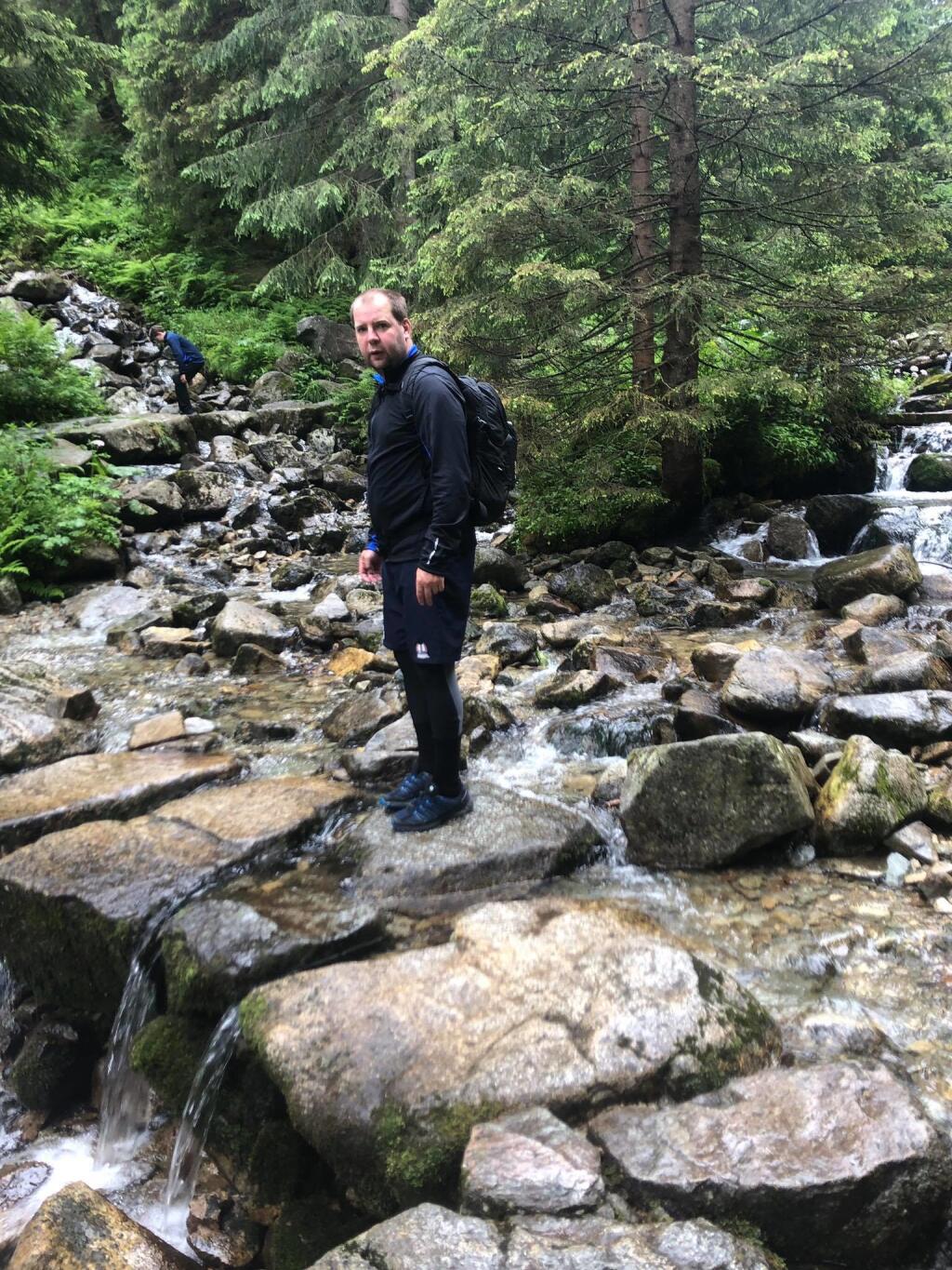 Slovenský hokejista Martin Hujsa si v posledných rokoch obľúbil turistiku.