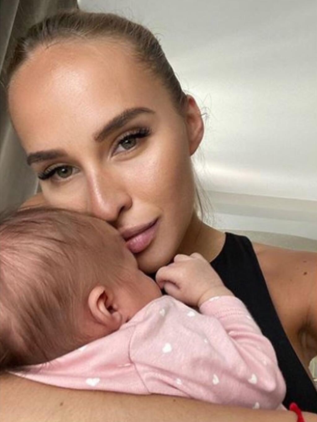 Lucia Mokráňová s dcérkou Tali