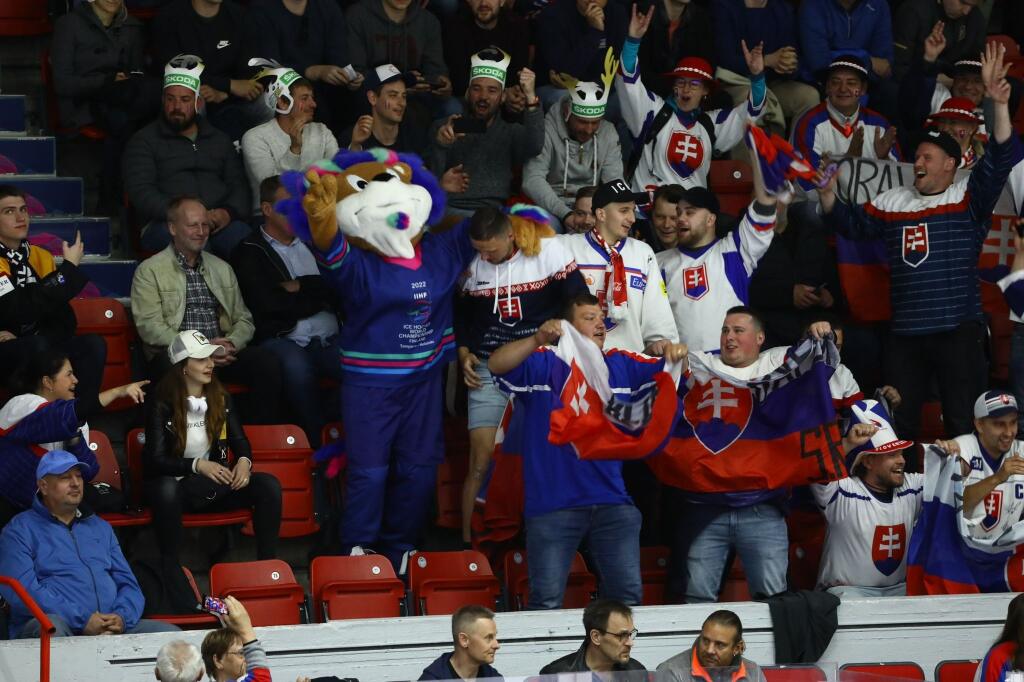 Slovenskí hokejisti po tesnej prehre s Nemeckom 2:1 čelili v treťom zápase na svetovom šampionáte hviezdami nabitej Kanade.