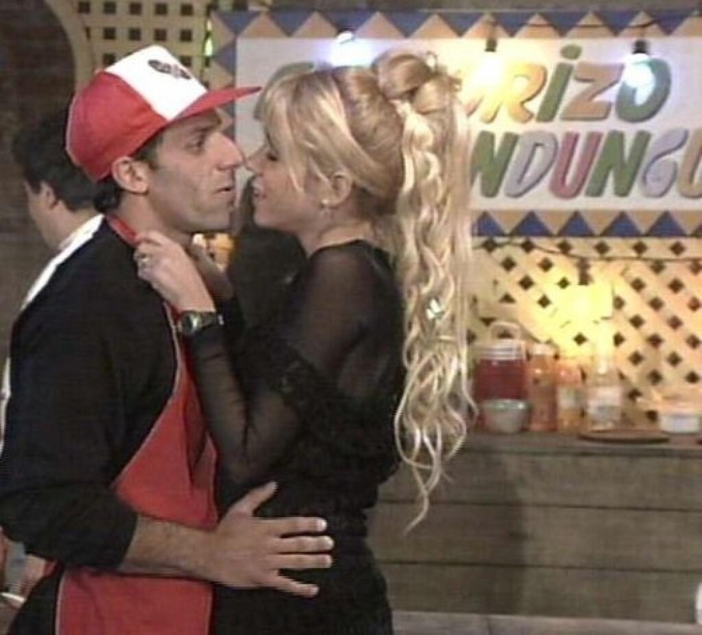 Vicki sa láske k Rockymu dlho bránila. Neúspešne.