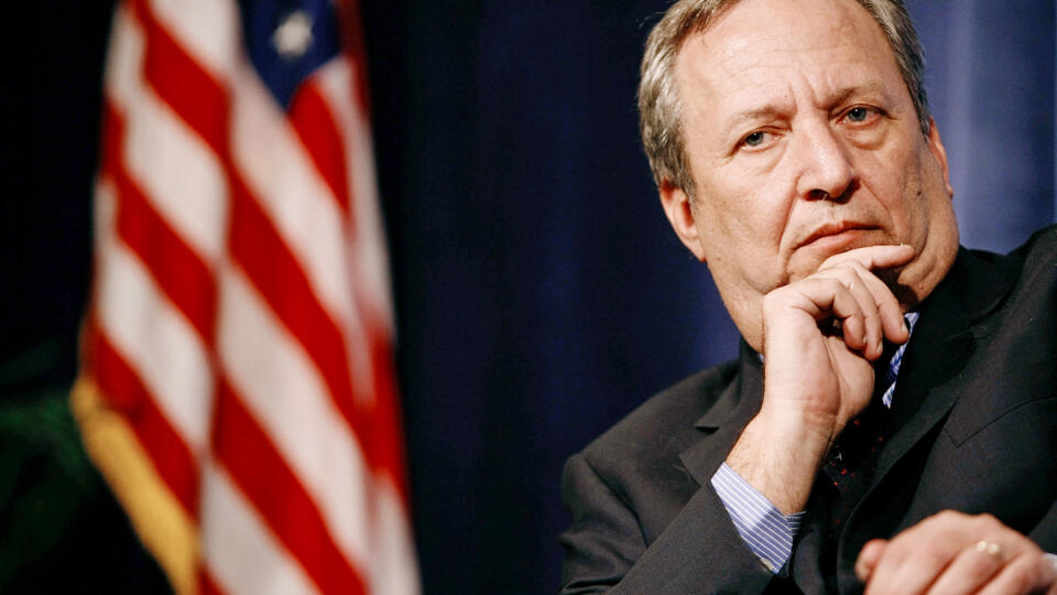 Bývalý americký minister financií Larry Summers bol jedným z mála ekonómov, ktorí už vlani upozorňovali na prudký nárast inflácie. Centrálne banky jeho názor ignorovali.