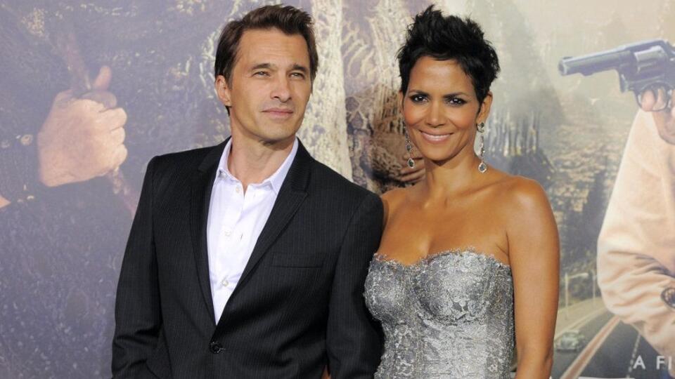 Herecká dvojica Olivier Martinez a Halle Berry sa