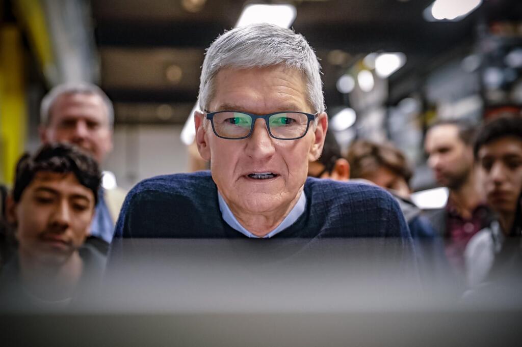 Tim Cook