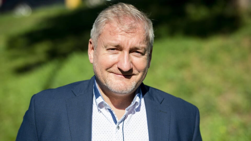 Na snímke predseda predstavenstva národnej lotériovej spoločnosti TIPOS Marek Kaňka počas tlačovej konferencie na tému Dôležitá pomoc pre slovenské nemocnice v boji proti koronavírusu v Bratislave 6. októbra 2020. FOTO TASR - Jaroslav Novák