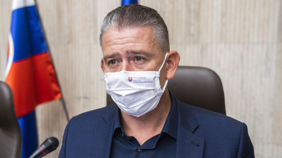 Minister Roman Mikulec vyberie policajného prezidenta sám.