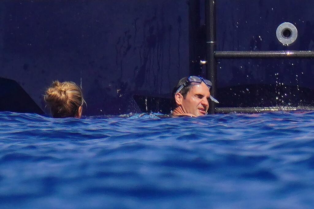 Manželia v mori. Mirka a Roger si spoločne zaplávali.