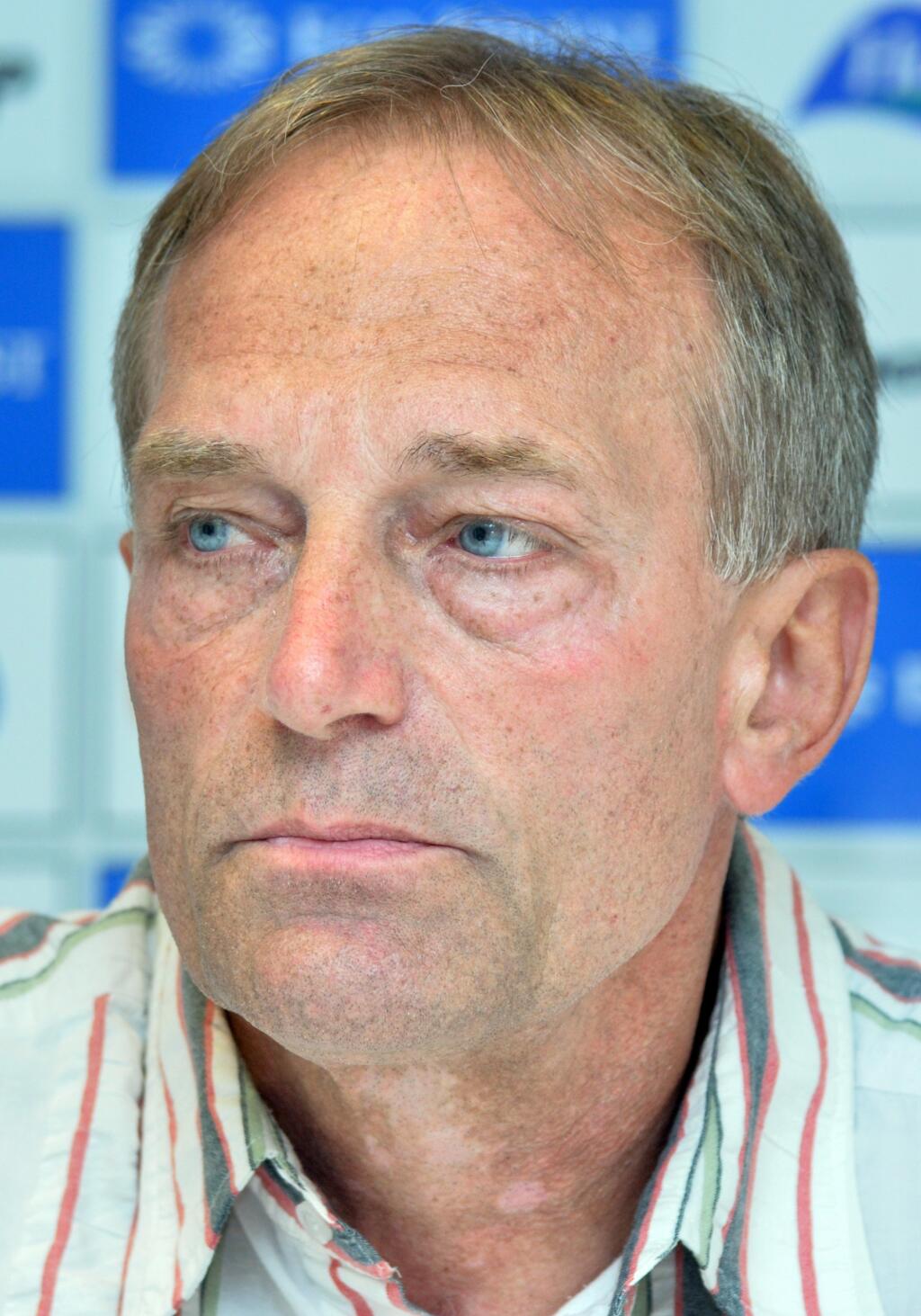 Ladislav Jurkemik: Titul získa opäť Slovan, vypadne Senica a korunu kráľa strelcov získa Ristovski z Nitry.