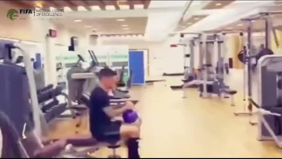 Škrtel sa zotavuje po najhoršom zranení v kariére: Motivujúce zábery z posilňovne vás dostanú